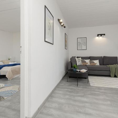 ורשה Metro Plac Wilsona Apartments Mickiewicza By Noclegi Renters מראה חיצוני תמונה
