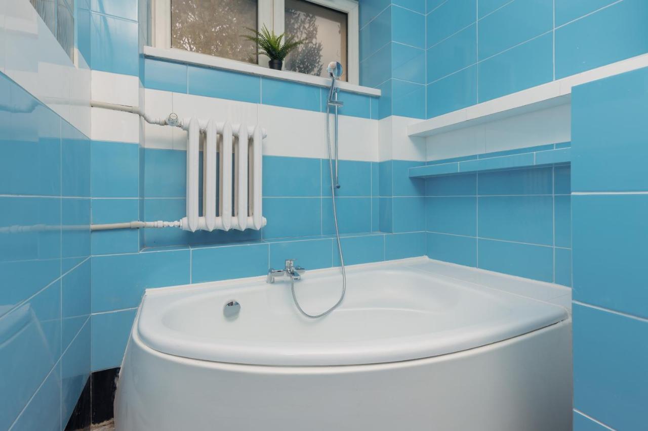 ורשה Metro Plac Wilsona Apartments Mickiewicza By Noclegi Renters מראה חיצוני תמונה