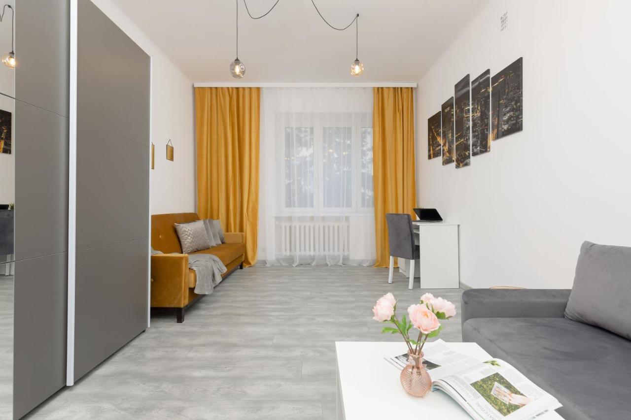 ורשה Metro Plac Wilsona Apartments Mickiewicza By Noclegi Renters מראה חיצוני תמונה