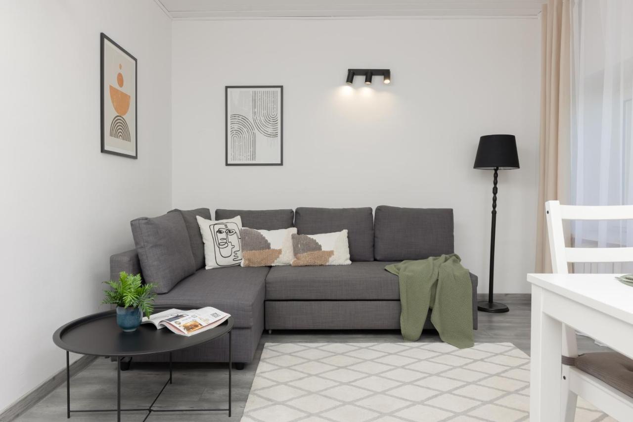 ורשה Metro Plac Wilsona Apartments Mickiewicza By Noclegi Renters מראה חיצוני תמונה