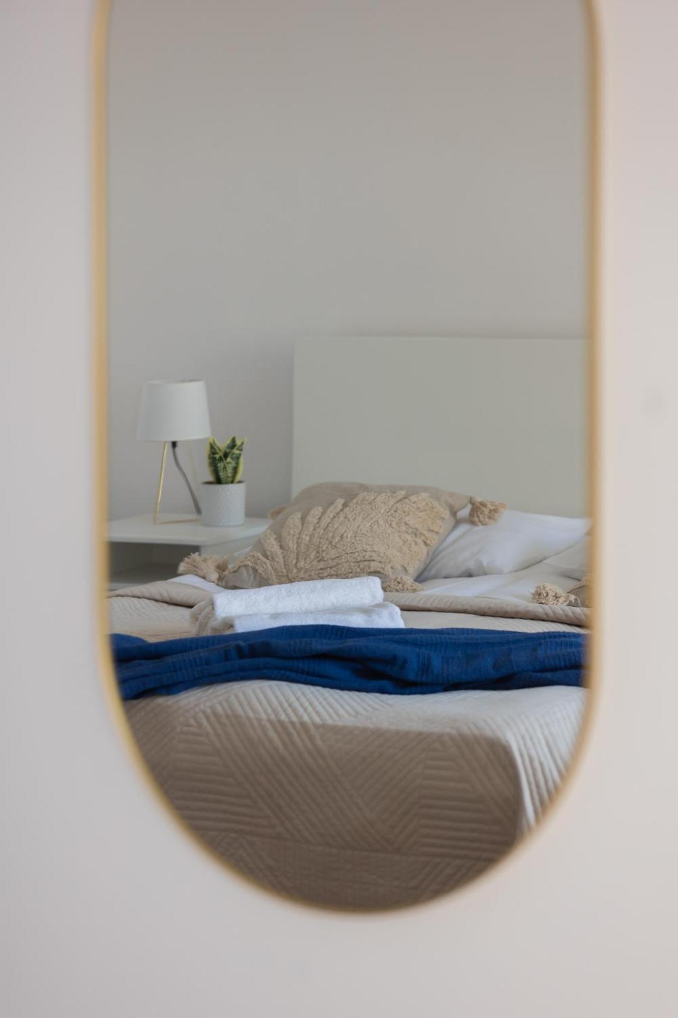 ורשה Metro Plac Wilsona Apartments Mickiewicza By Noclegi Renters מראה חיצוני תמונה